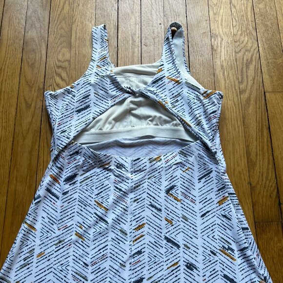 Prana Size M Skypath Sleeveless Shelf Bra Open Back Active Athleisure Sun Dress - Picture 15 of 16